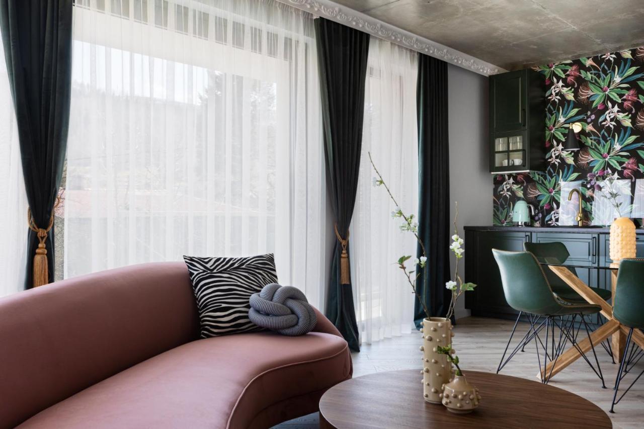 Apartament Sevilla Z Prywatna Sauna シュチルク エクステリア 写真